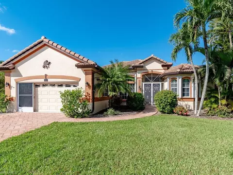 191 Cays Dr, Naples, FL 34114