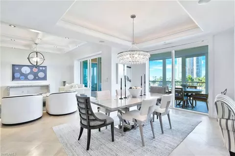 4501 Gulf Shore Blvd N #504, Naples, FL 34103