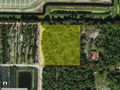 Ladybug Ln, Naples, FL 34114