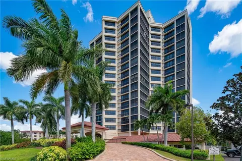 6000 Pelican Bay Blvd #201, Naples, FL 34108