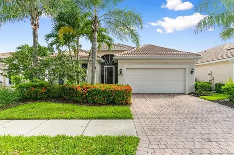8841 Ravello Ct, Naples, FL 34114