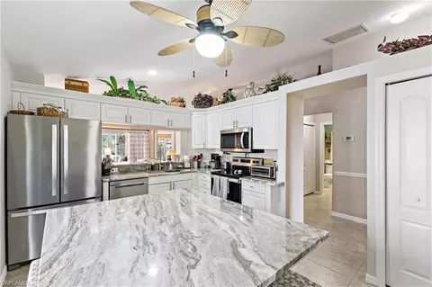 15055 Sterling Oaks Dr, Naples, FL 34110