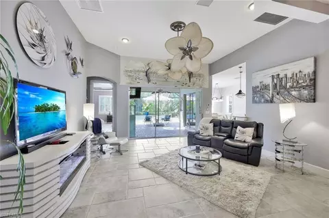 8130 Valiant Dr, Naples, FL 34104 photo 3