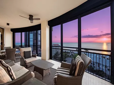 81 Seagate Dr #902, Naples, FL 34103