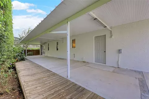 282 Madison Dr, Naples, FL 34110 photo 28