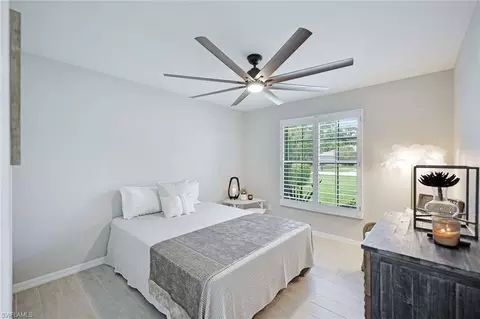 282 Madison Dr, Naples, FL 34110 photo 25