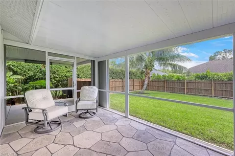 282 Madison Dr, Naples, FL 34110 photo 27