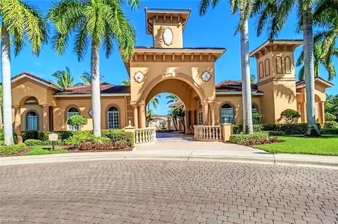15590 Ocean Walk Cir #107, Fort Myers, FL 33908
