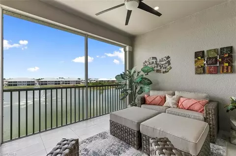 163 Indies Dr E #202, Naples, FL 34114