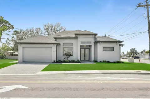 102 SE 8th St, Cape Coral, FL 33990