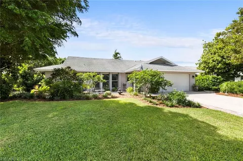 4584 Chippendale Dr, Naples, FL 34112 photo 1