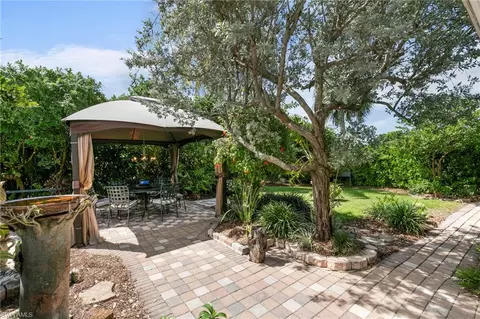 4584 Chippendale Dr, Naples, FL 34112 photo 28