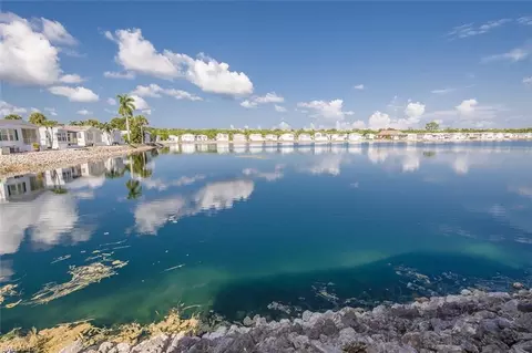 373 Imperial Wildern Blvd #373, Naples, FL 34114