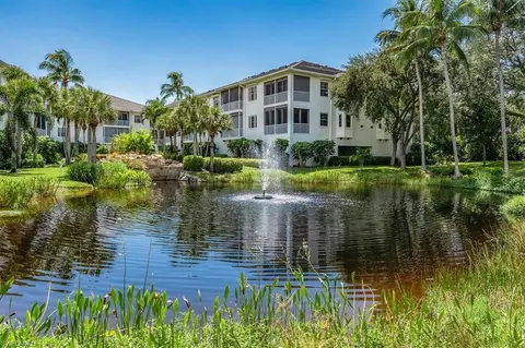 831 Sailaway Ln #201, Naples, FL 34108