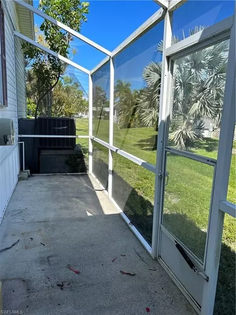 905 Manatee Rd, Naples, FL 34114 photo 19