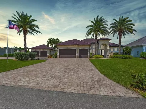 5745 Rose Garden Rd, Cape Coral, FL 33914