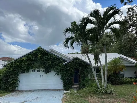 1200 Cypress Woods Dr, Naples, FL 34103
