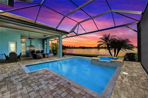 14823 Dockside Ln, Naples, FL 34114