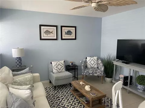 175 5th Ave S #9, Naples, FL 34102 photo 8