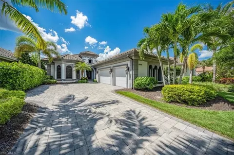 28856 Blaisdell Dr, Naples, FL 34119