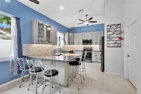 1047 Grove Dr, Naples, FL 34120 photo 13