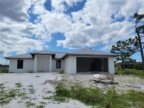 2620 NW 22nd Pl, Cape Coral, FL 33993