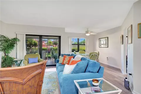 1506 Mainsail Dr #5, Naples, FL 34114
