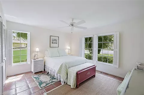861 Swallow Pt, Naples, FL 34105 photo 25