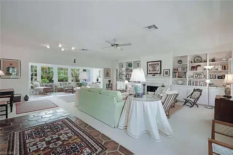 861 Swallow Pt, Naples, FL 34105 photo 6
