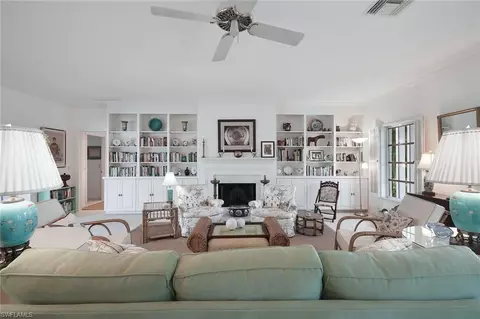 861 Swallow Pt, Naples, FL 34105 photo 8