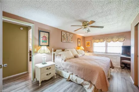 32 Monaco Ter, Naples, FL 34112 photo 12