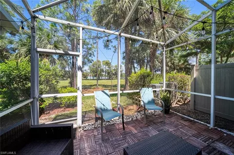 816 Hampton Cir, Naples, FL 34105 photo 32
