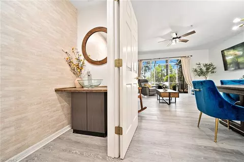 816 Hampton Cir, Naples, FL 34105 photo 24