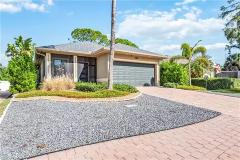 2853 Linda Dr, Naples, FL 34112