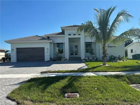 239 Tahiti Rd, Marco Island, FL 34145