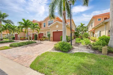 28012 Sosta Ln #4, Bonita Springs, FL 34135