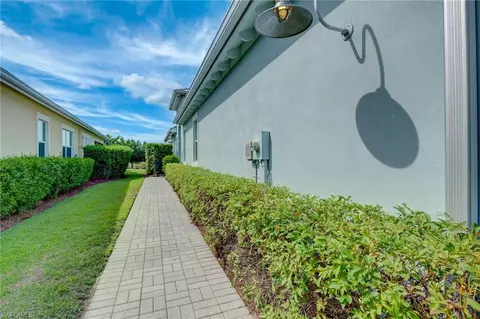 5708 Highbourne Dr, Naples, FL 34113 photo 20