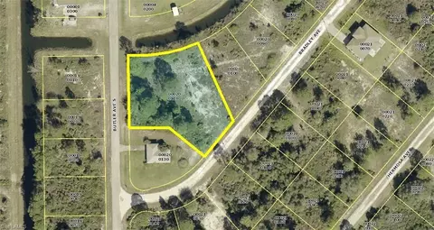 354 Bradley Ave, Lehigh Acres, FL 33974