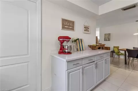 770 109th Ave N, Naples, FL 34108 photo 6