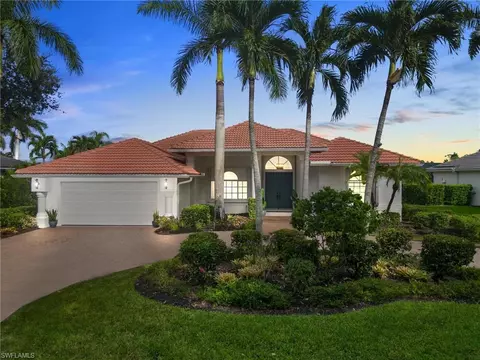 10914 Phoenix Way, Naples, FL 34119