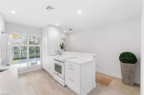 324 Tern Dr #2, Naples, FL 34112