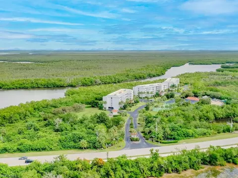 100 Stevens Landing Dr #304, Marco Island, FL 34145