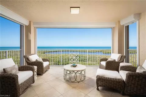 6597 Nicholas Blvd #1501, Naples, FL 34108