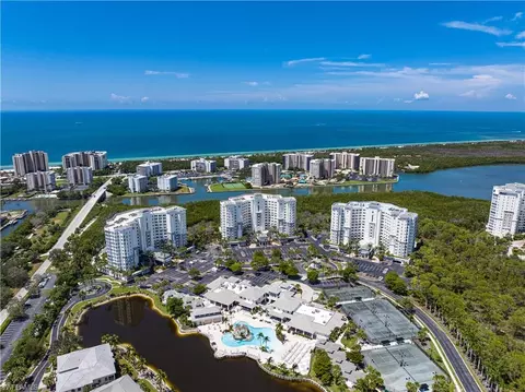 315 Dunes Blvd #205, Naples, FL 34110