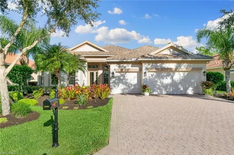 10364 Yorkstone Dr, Bonita Springs, FL 34135