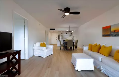 37 High Point Cir E #103, Naples, FL 34103 photo 8