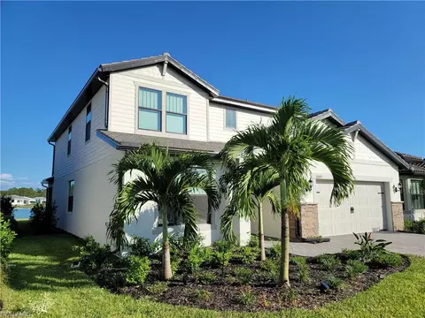 Exterior - 20439 Pebble Glen Dr, Estero, FL 33928 photo 3 of 10