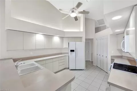 6649 Middlesex Pl, Naples, FL 34104 photo 11