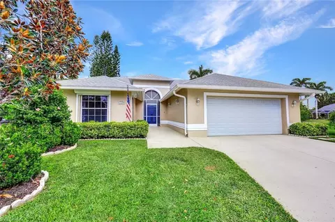 6649 Middlesex Pl, Naples, FL 34104 photo 35