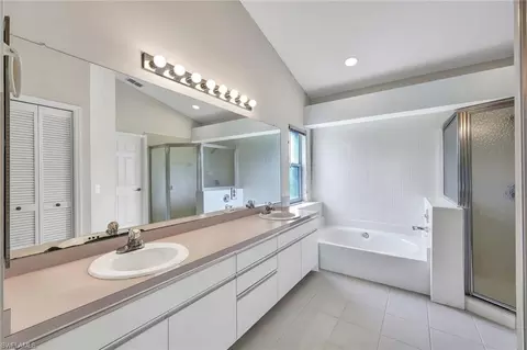 6649 Middlesex Pl, Naples, FL 34104 photo 17